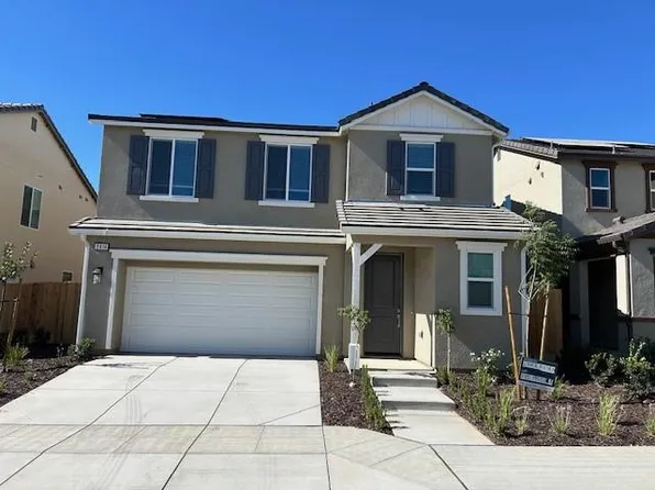 2914 E Veleta Dr, Fresno, CA 93730