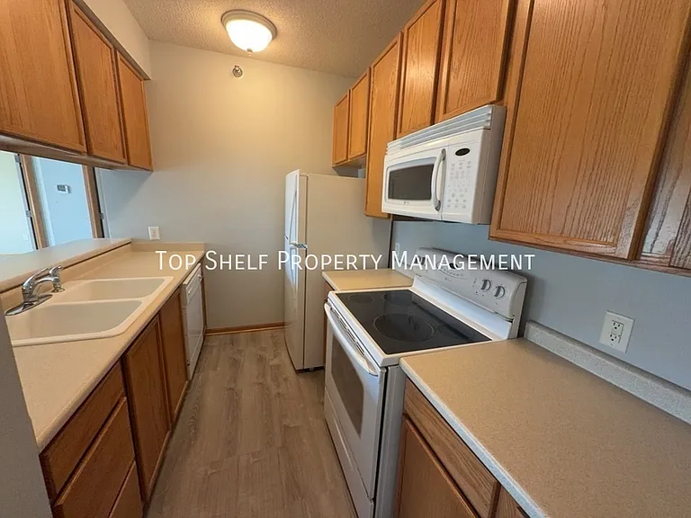1207 NE 5th Ln #4 — Photo 5