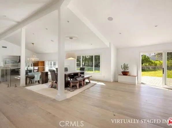 23760 Oakfield Rd, Hidden Hills, CA 91302