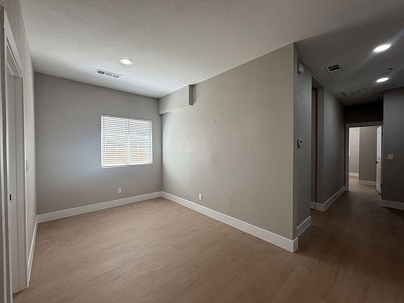 5th image of 1786 Linn Way #1788