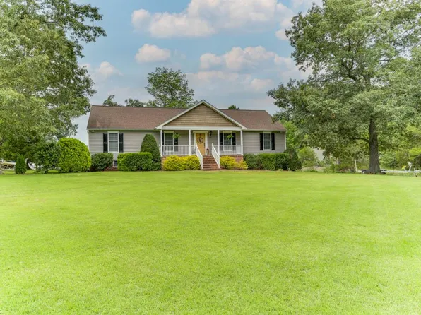 7082 Wellford Ln, Gloucester, VA 23061