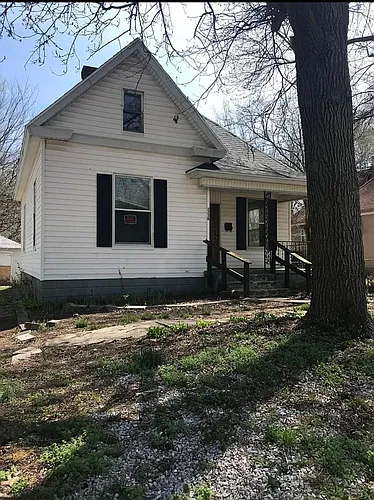 2230 N Campbell Ave Photo 1