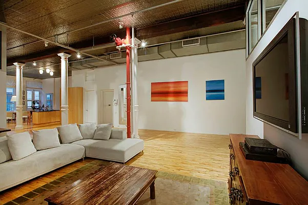 Sold by Town Residential | media 32