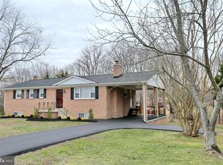8543 Cardinal Ln, White Plains, MD 20695