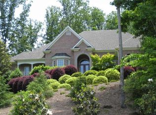 710 Fawn Ridge Ct, Roswell, GA 30075