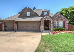 3501 S 18th St E, Broken Arrow, OK 74012