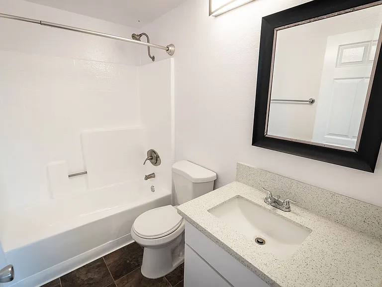 14900 Moorpark Street — Photo 59