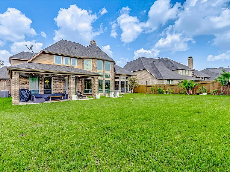 16214 Canova Hill Ln — Photo 37