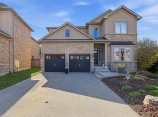 909 King Rail Ct, Kitchener, ON N2K 0B1