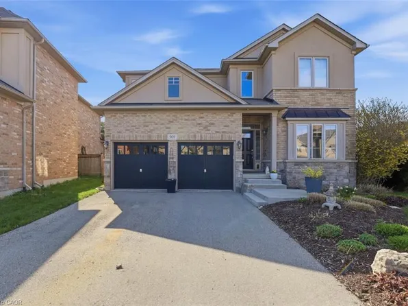 909 King Rail Ct, Kitchener, ON N2K 0B1