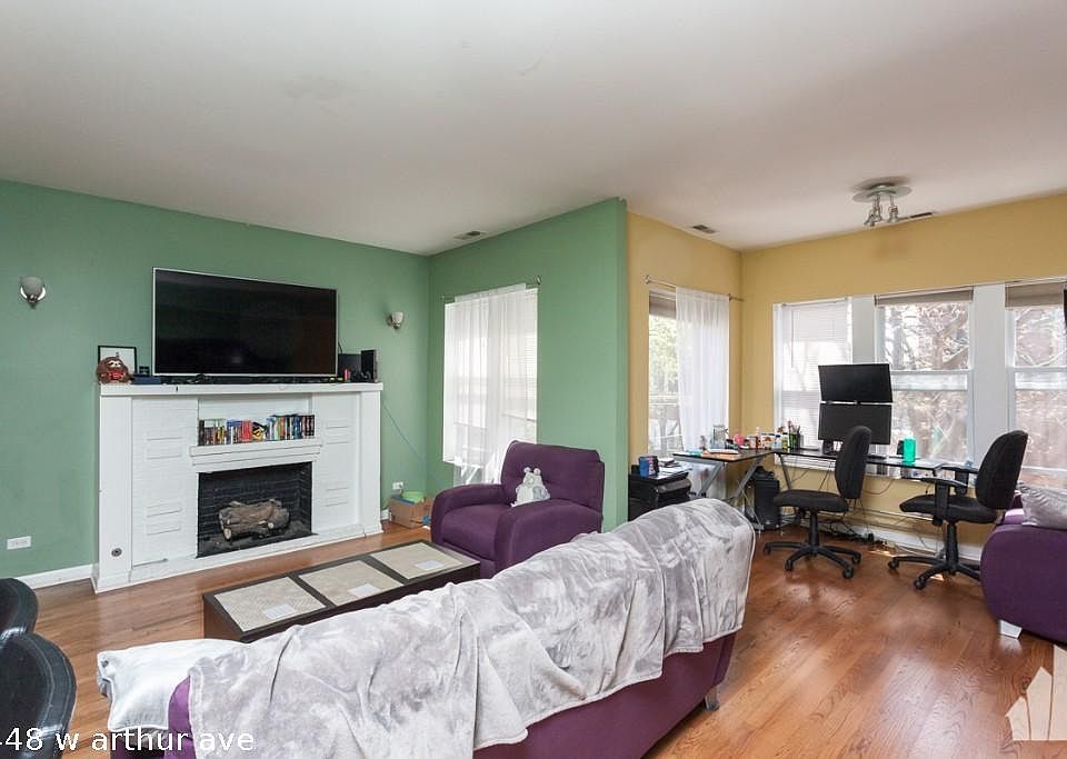 1st image of 1448 W Arthur Ave #318