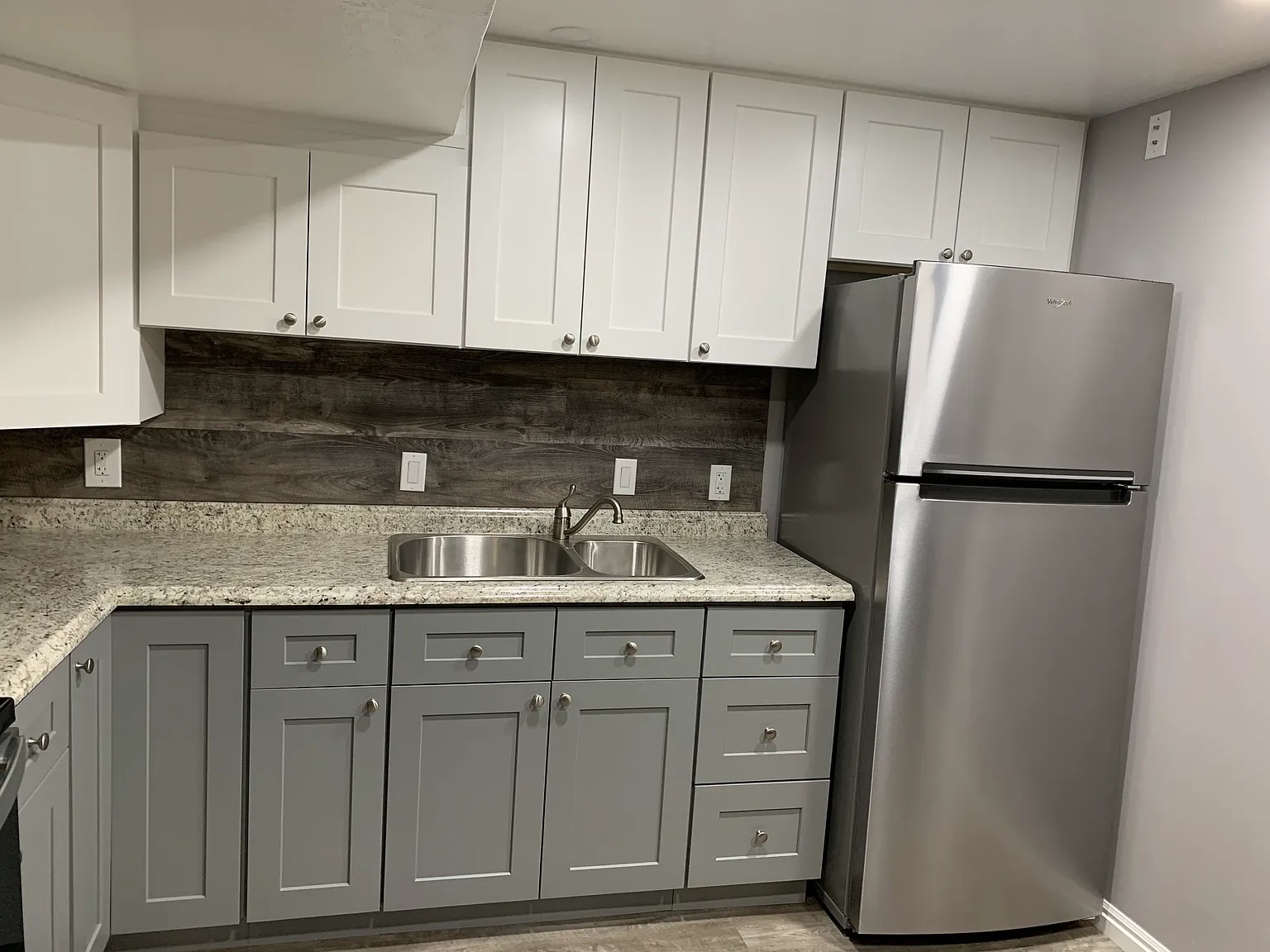 2 bed, 1200 sqft, $1,200 — Photo 3