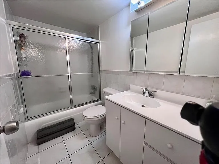 4250 Galt Ocean Dr #7K — Photo 9