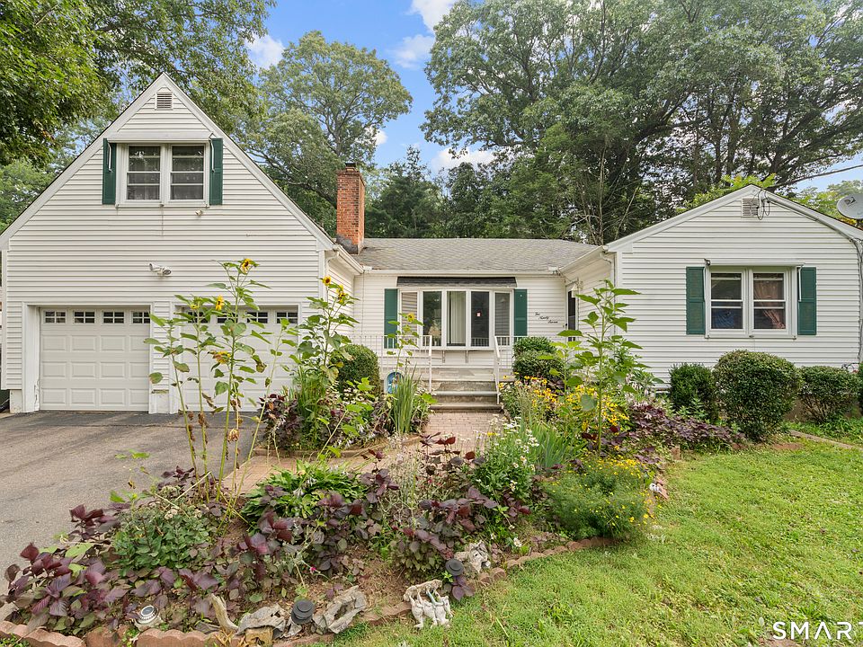 1st image of 297 Broadbridge Road