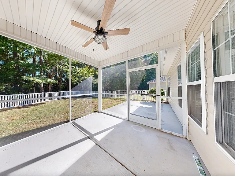 409 Oxner Ct — Photo 27