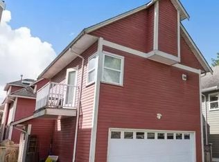 4811 A 47a Ave #B, Delta, BC V4K1T2