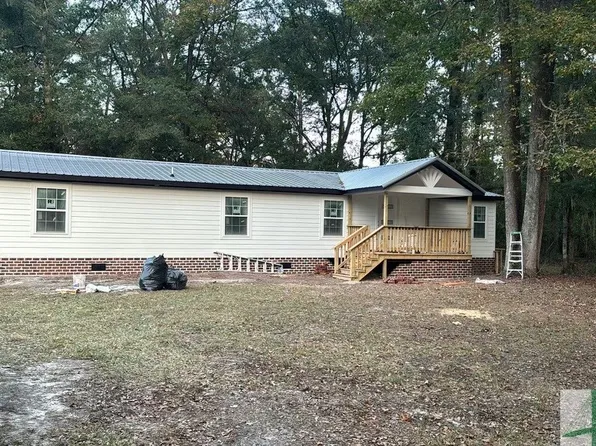 2756 17 Highway N, Guyton, GA 31312