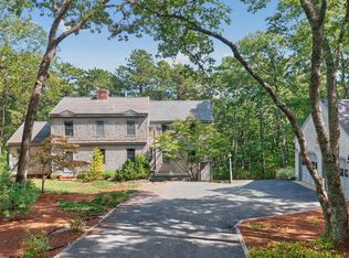 110 Waquoit Rd, Cotuit, MA 02635