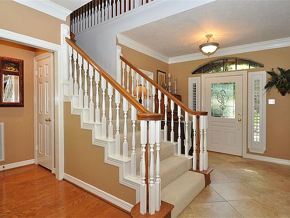 2nd image of 5831 Laurel Caverns Dr