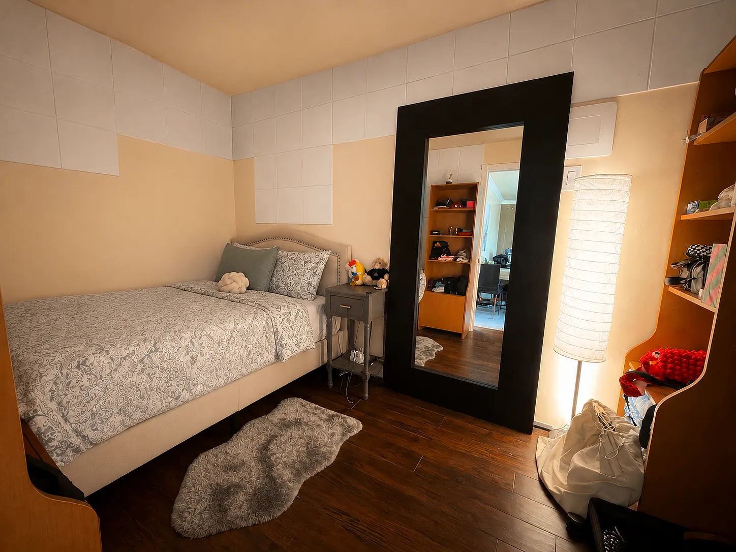 1 bed, 350 sqft, $1,900 — Photo 4