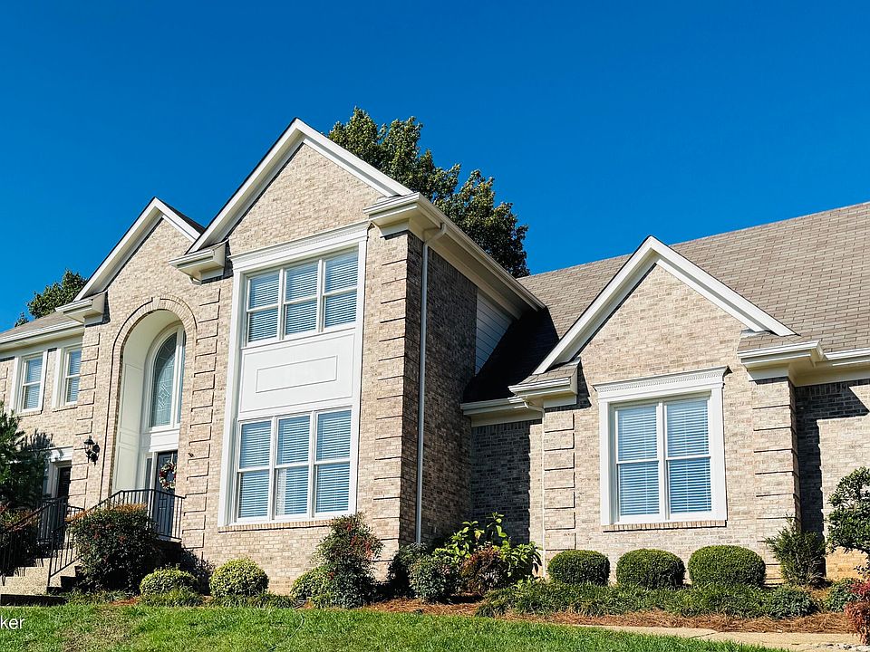 1st image of 14915 Forest Oaks Dr