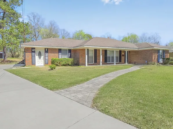 3219 N Colonial Dr, Montgomery, AL 36111