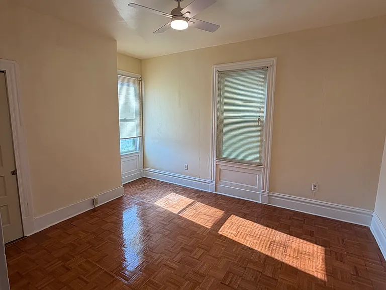 2647 Brighton Rd — Photo 7