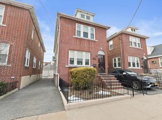1717 Colden Ave, Bronx, NY 10462