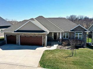 903 Tipperary Rd, Iowa City, IA 52246