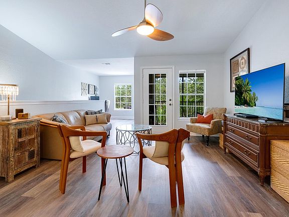 5th image of 7615 River Oak Run APT 202
