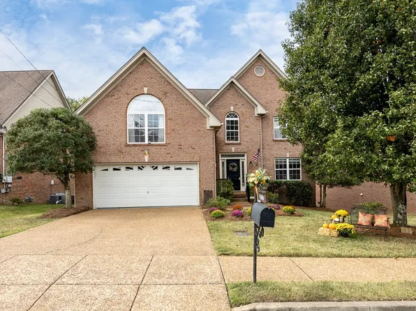 7100 Calderwood Dr, Antioch, TN 37013