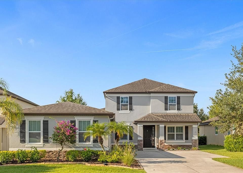 1st image of 409 Meadowridge Cv