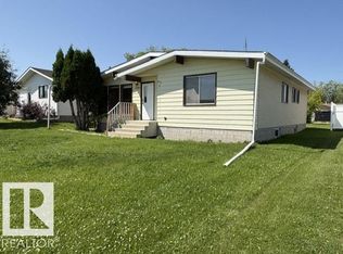 10320 109th Ave, Westlock, AB T7P1G9