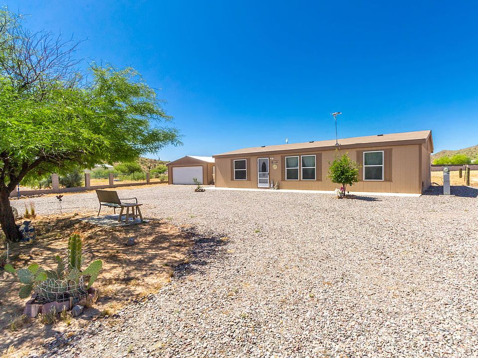 1st image of 11099 W Paradise Ln