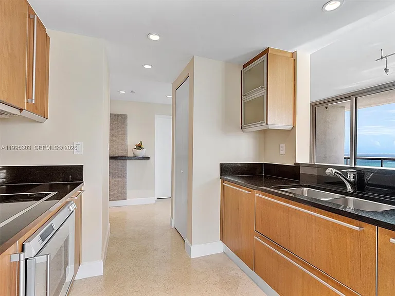 101 20th St #3002 — Photo 27