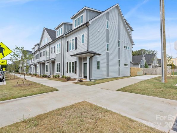 206 Freeland Ln, Charlotte, NC 28217