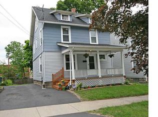 135 Hampden Rd, Rochester, NY 14610