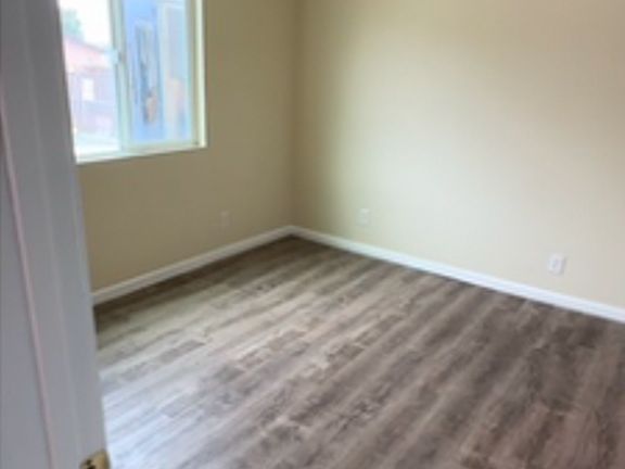 2nd image of 416 Delaware St #C