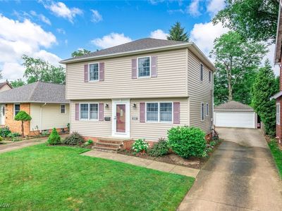 20557 Belvidere Ave, Fairview Park, OH, 44126