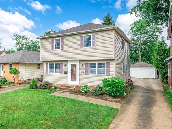 20557 Belvidere Ave, Fairview Park, OH 44126