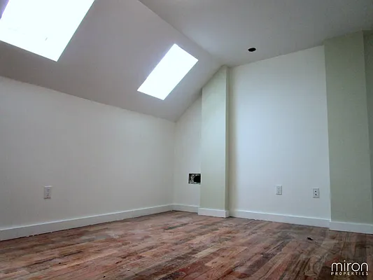 Rented by Miron Properties | media 4