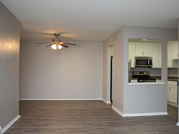 4th image of 3425 Golfview Dr APT 110