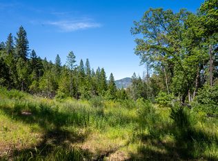 2715 Savage Creek Rd, Grants Pass, OR 97527