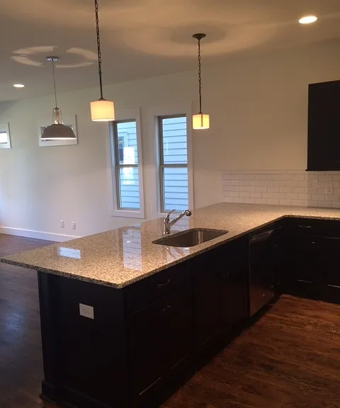 1404B Lischey Ave — Photo 2