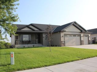 1201 17th St S, Sartell, MN 56377