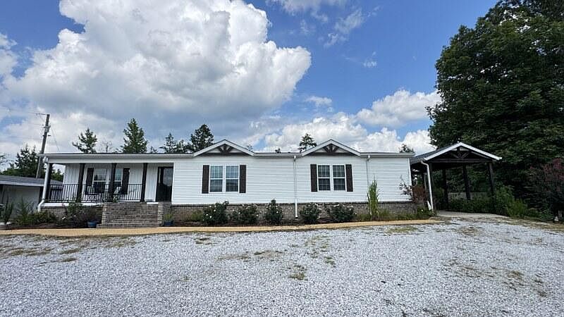 1st image of 657 Wallfield Rd