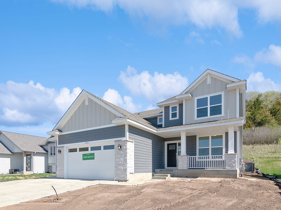 15 2033 Hadley Hills Dr NE 2024 Hi Res