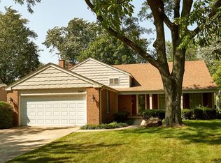 1309 Stonegate Rd, Naperville, IL 60540