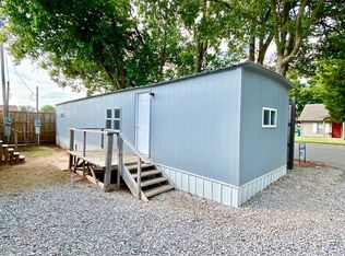 612 W 2nd St TRLR 1, Edmond, OK 73003