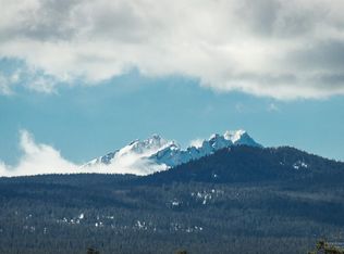 62602 Sparrow Hawk Cir, Bend, OR 97703